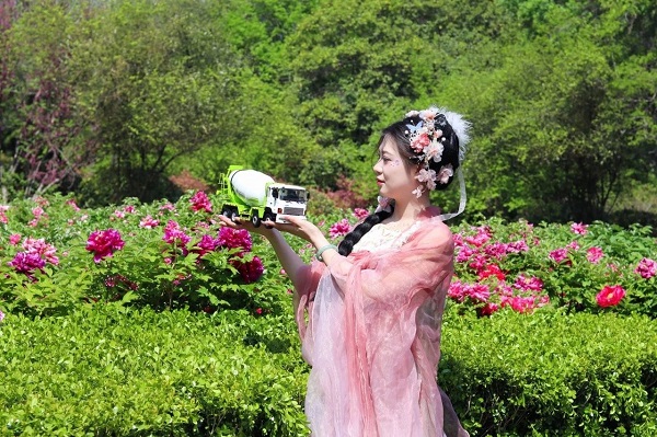 【公司新聞】美！太美了！快來欣賞凌宇“牡丹仙子”